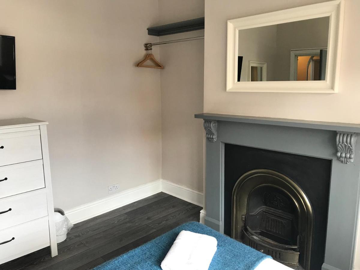 Arches Guest House Southampton Room photo